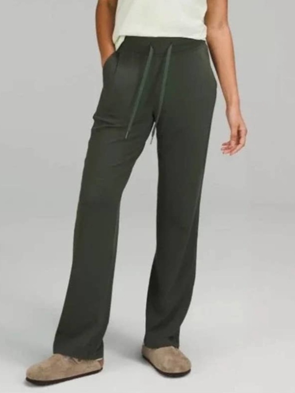 Lululemon Ready To Rulu Straight Leg High Rise Pant Green Sz 10 NWOT